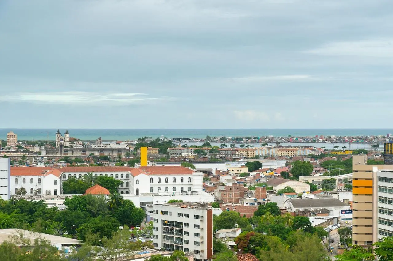 OTH1401 Flat na Ilha do Leite, Recife, um quarto. Fica em um dos mais importantes polos médicos do país